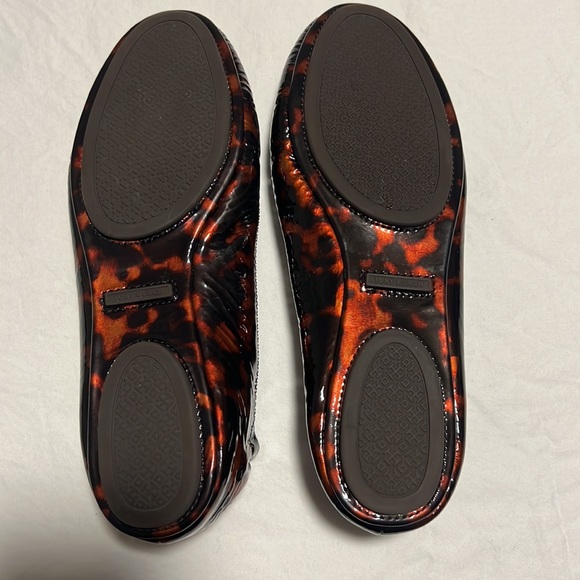 Tory Burch Minnie Travel Tortoiseshell Patent Leather Ballet Flats Size 6.5 - Picture 4 of 4